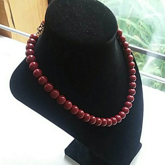 Premier Designs Red Choker - Picture 4 of 4